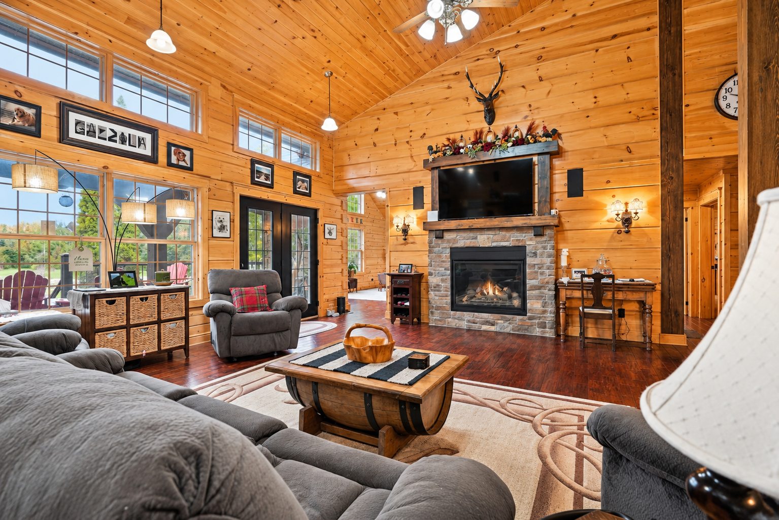 Vaulted great room
